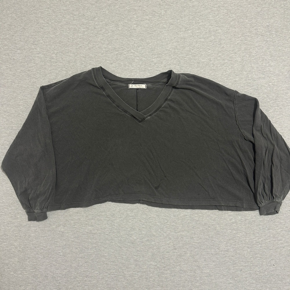 We The Free Free People Oversized Cropped V-Neck Long Sleeve Top Black Women XS